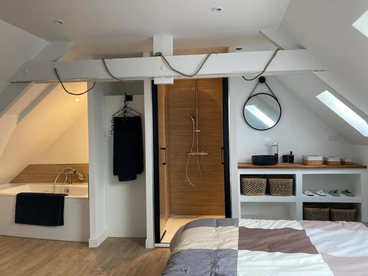 Appartement cosy en duplex à 50m de la plage Le Portel Esterno foto