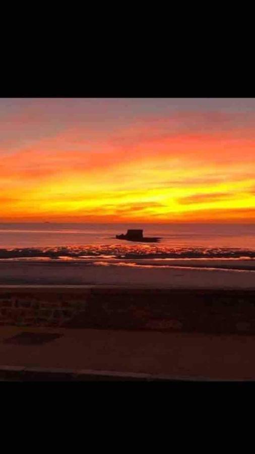 Appartement cosy en duplex à 50m de la plage Le Portel Esterno foto
